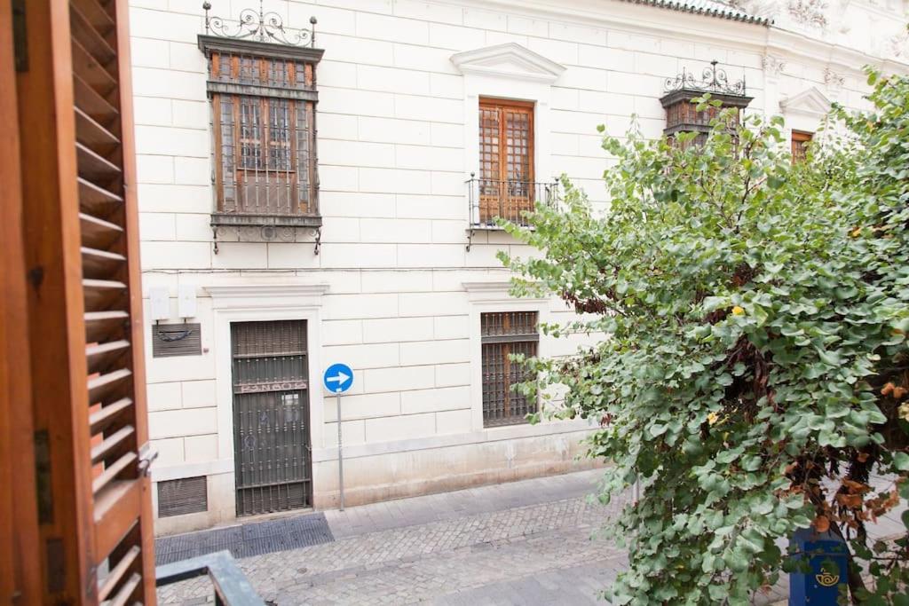 Modern & Nice Apartment. Old Town. Private Parking Sevilla Exteriér fotografie